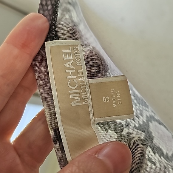 Michael Kors NWOT, Brand New woman's size Small snakeskin dress - Picture 8 of 8